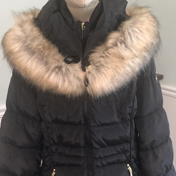 Laundry by Shelli Segal Coat - Picture 2 of 8